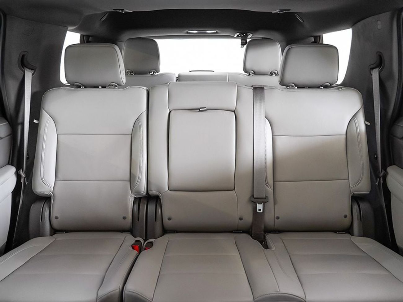 Chevrolet Tahoe Z71 (5.3L, 355 HP)