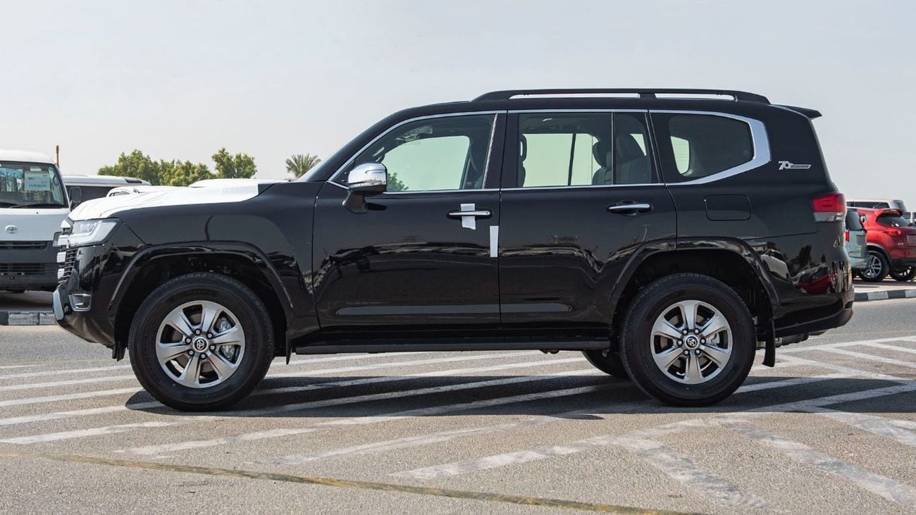 Toyota Land Cruiser 300 VX V6 4.0L 2023YM