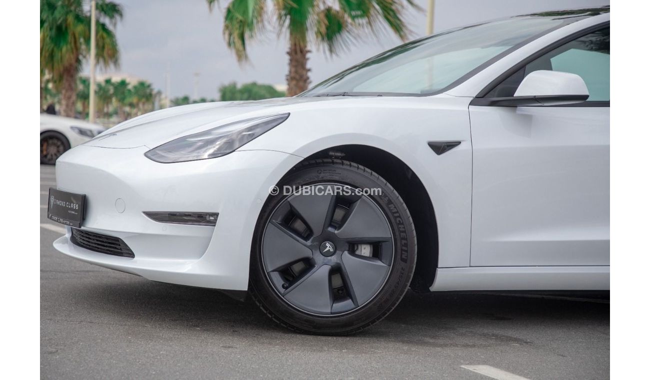 Used Standard Plus Tesla Model 3 Standard Auto Pilot GCC 2022 8 yeas