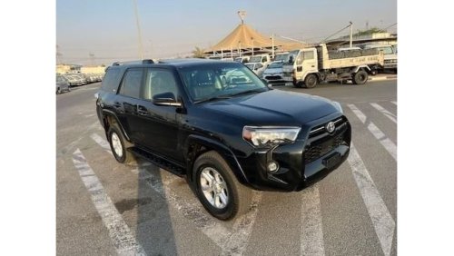 تويوتا 4Runner 2021 Toyota 4Runner SR5 Premium 4x4 Sunroof Full Option Super Clean Condition