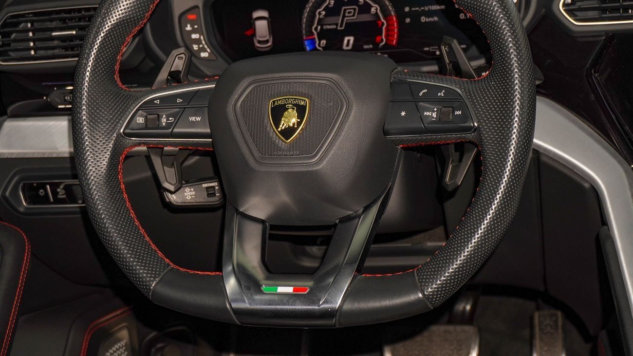 لامبورغيني اوروس