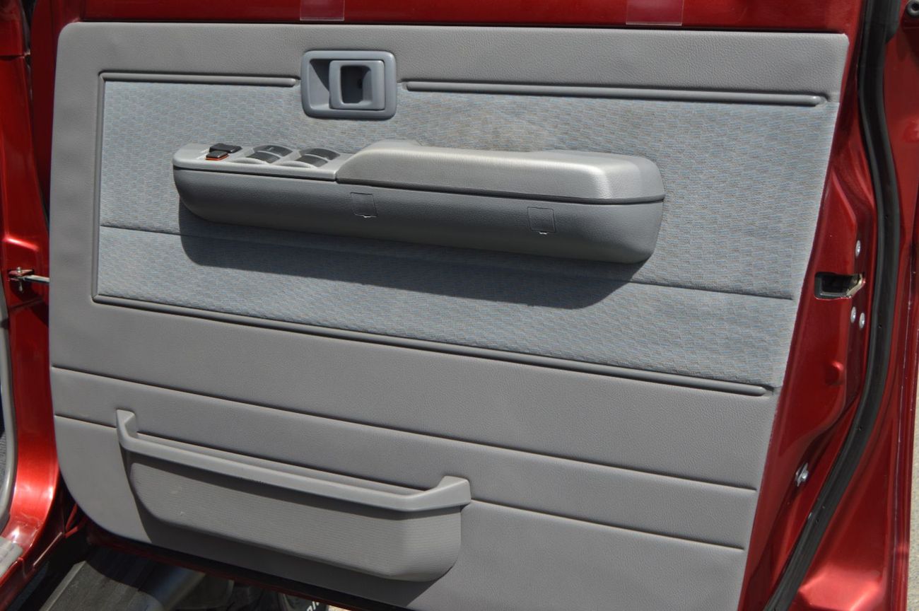 تويوتا لاند كروزر بيك آب Double cabin 4.5L, perfect inside and outside