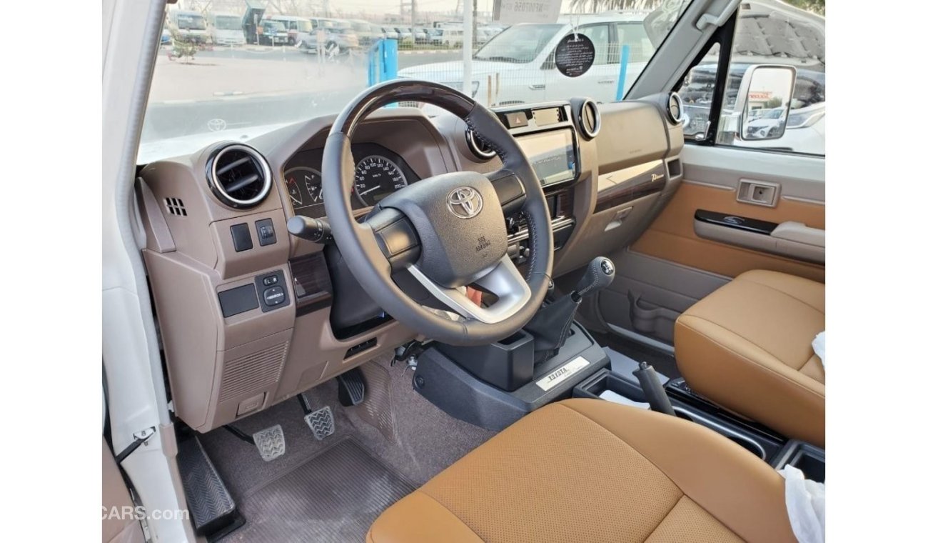 Toyota Land Cruiser 70 Hardtop 3 Doors Special 70th Anniversary with Winch /Diff Lock MT 2022