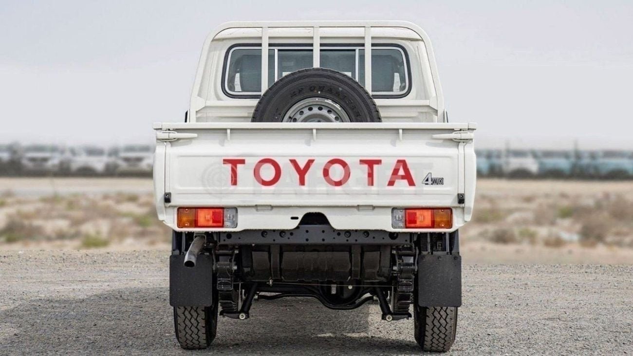 Toyota Land Cruiser Pick Up Toyota Land Cruiser Pickup LC79 DC 4.2L Diesel 2025