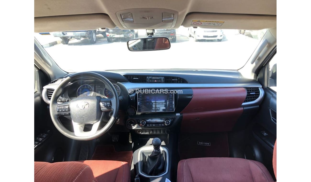 تويوتا هيلوكس فورويل