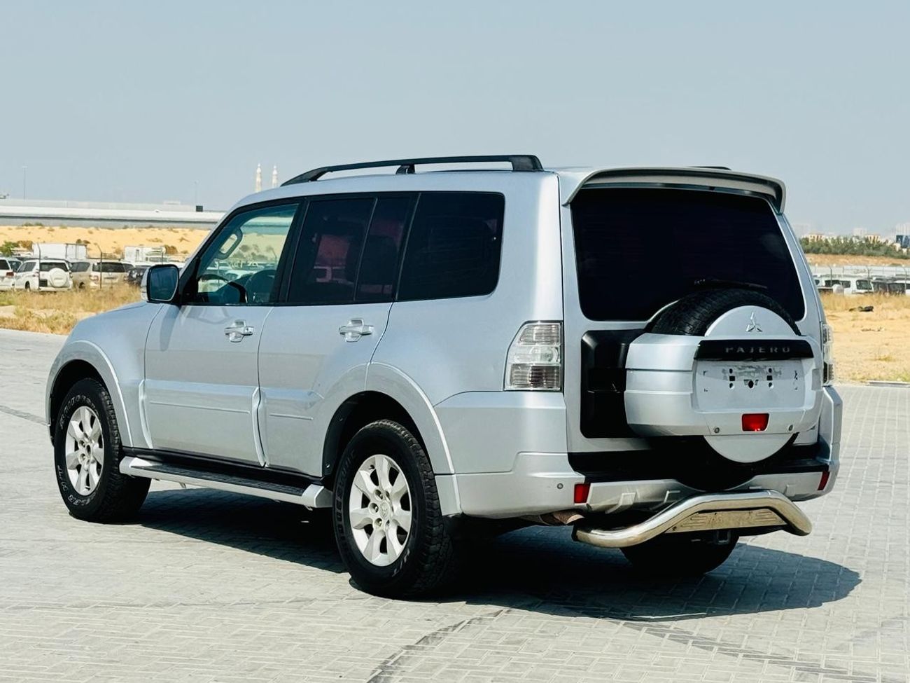Mitsubishi Pajero GLS Highline 3.8L (236 HP)