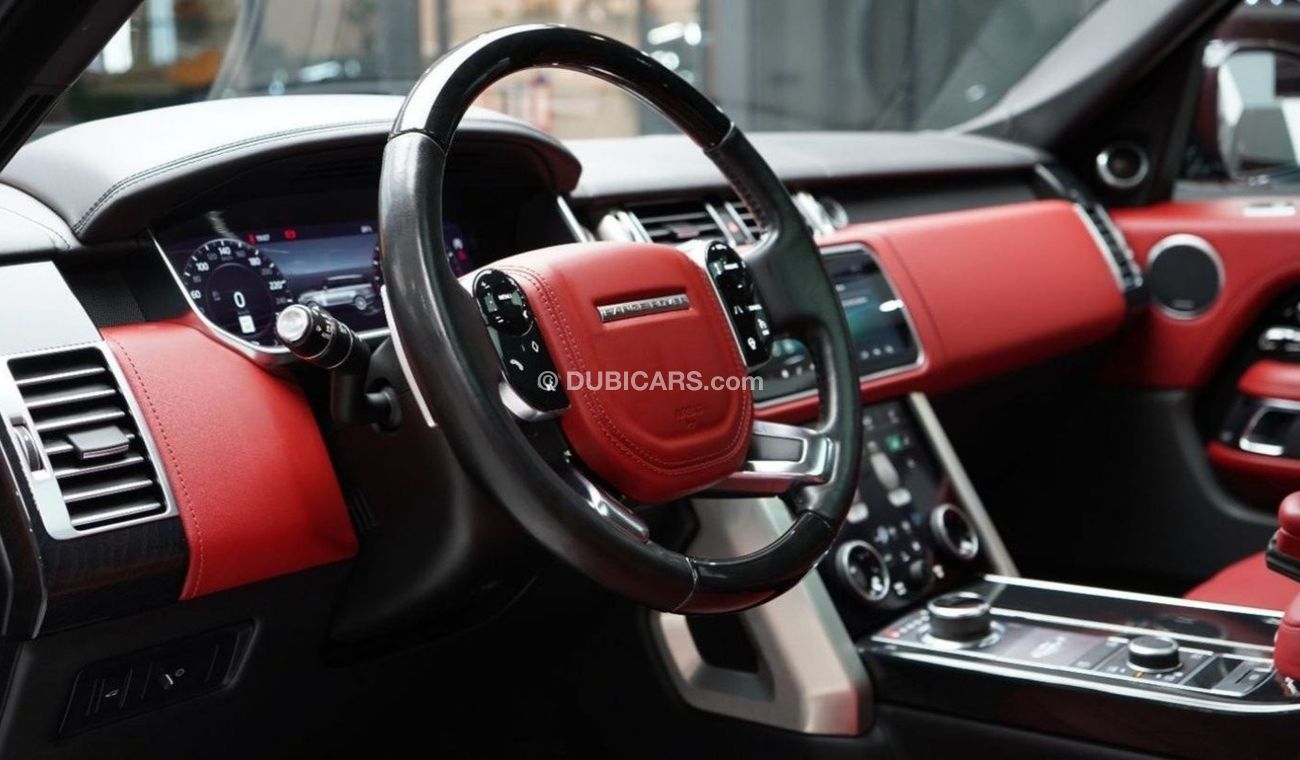 Used Land Rover Range Rover 2019 for sale in Dubai - 587883