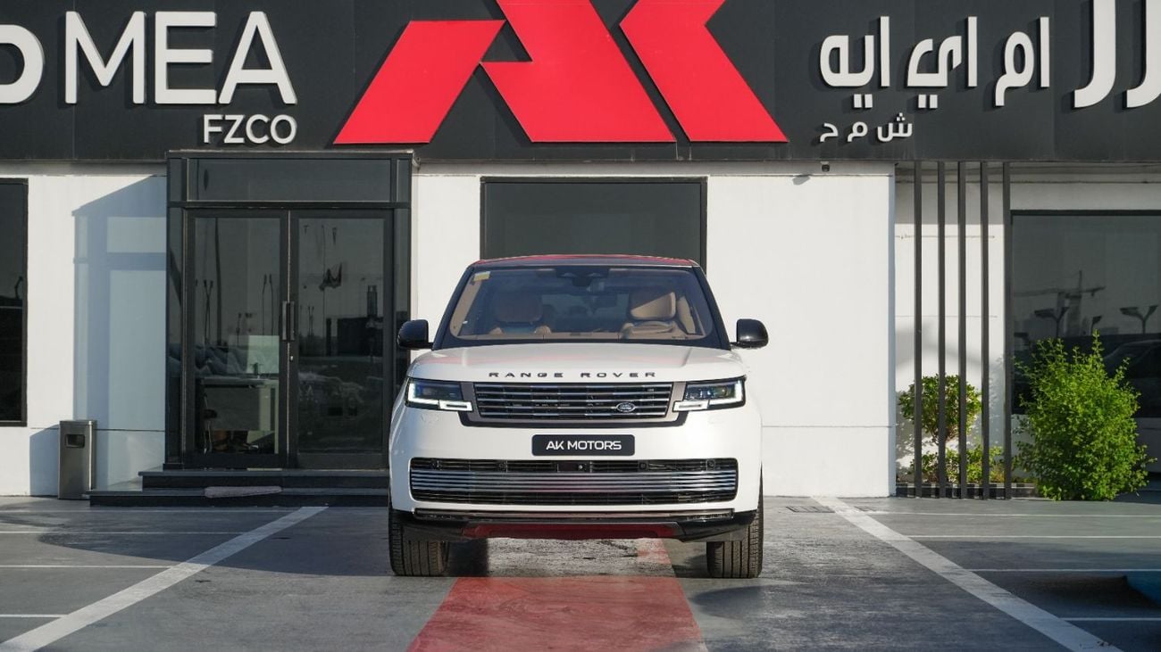 Land Rover Range Rover SV LWB P530 SV LWB White-Tan 2022 MY Export only