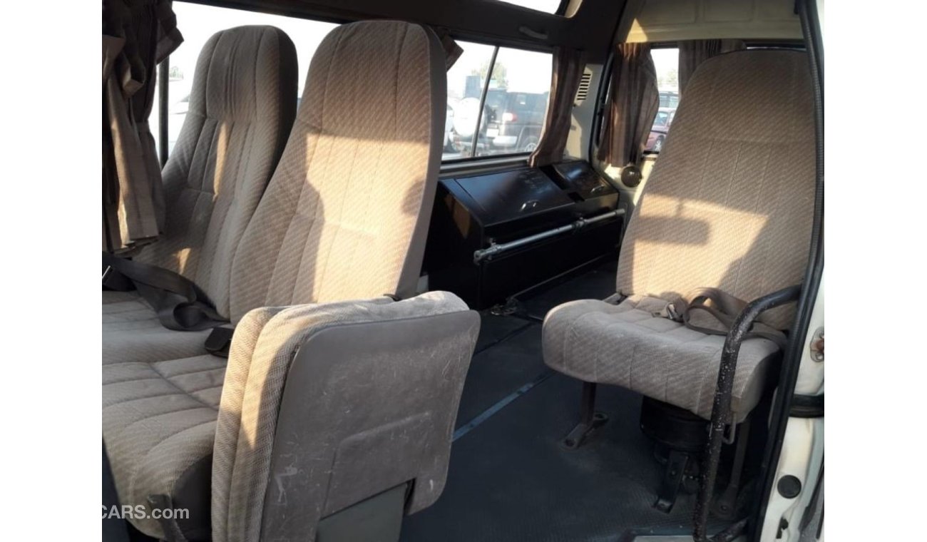 Toyota Hiace Hiace RIGHT HAND DRIVE (Stock no PM 274 )