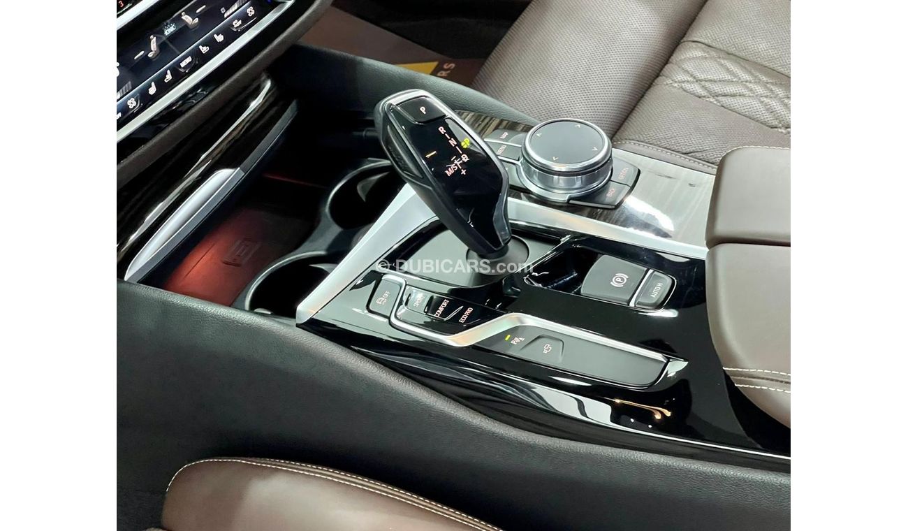 BMW 530i M Sport 2018 BMW 530i Sport Line, BMW Warranty 12/22, BMW Service Pack 2025, Full Options, GCC