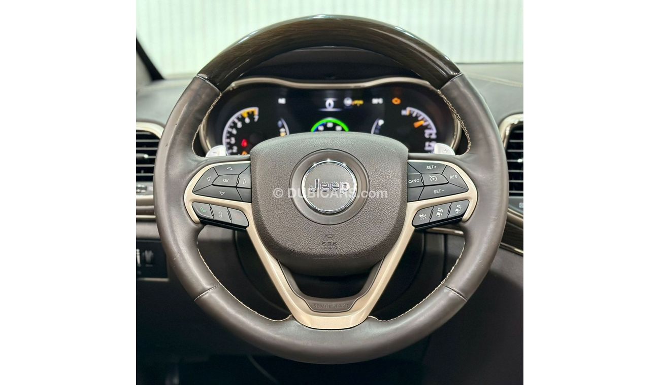 Jeep Grand Cherokee 2015 Jeep Grand Cherokee Summit, Full Jeep Service History, GCC