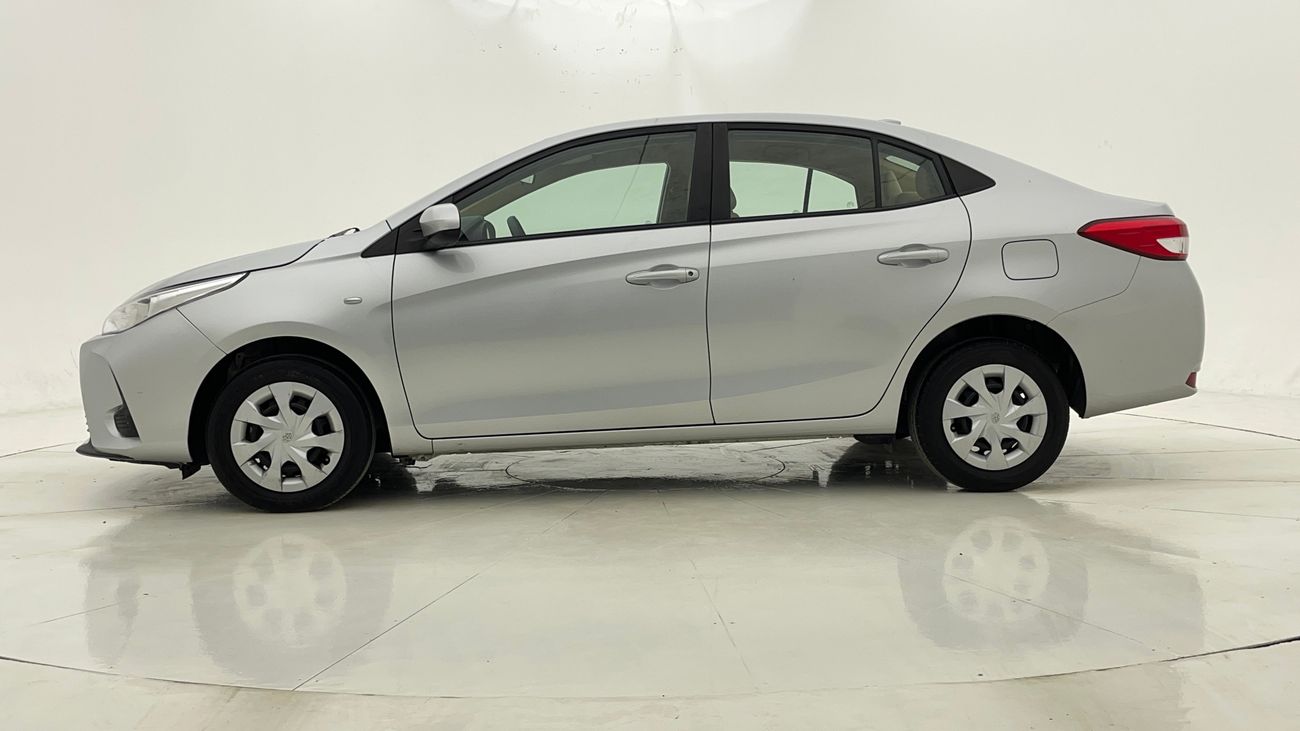 تويوتا يارس SE 1.5 | بدون دفعة مقدمة | اختبار قيادة مجاني للمنزل