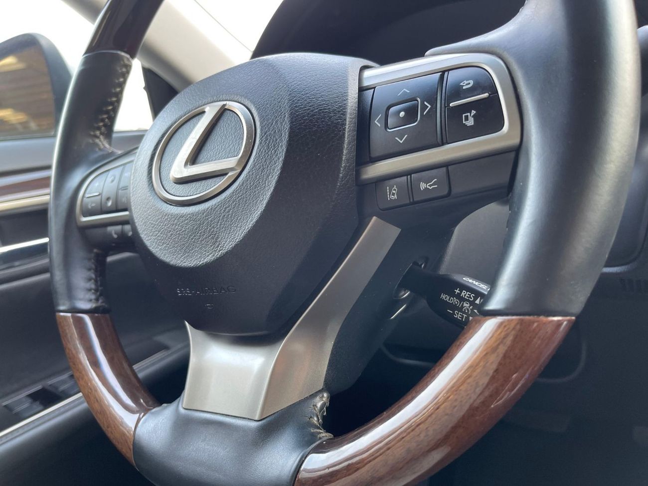 Lexus ES350 Platinum ES350 / 3.5L 6V / Full Option / New Shape