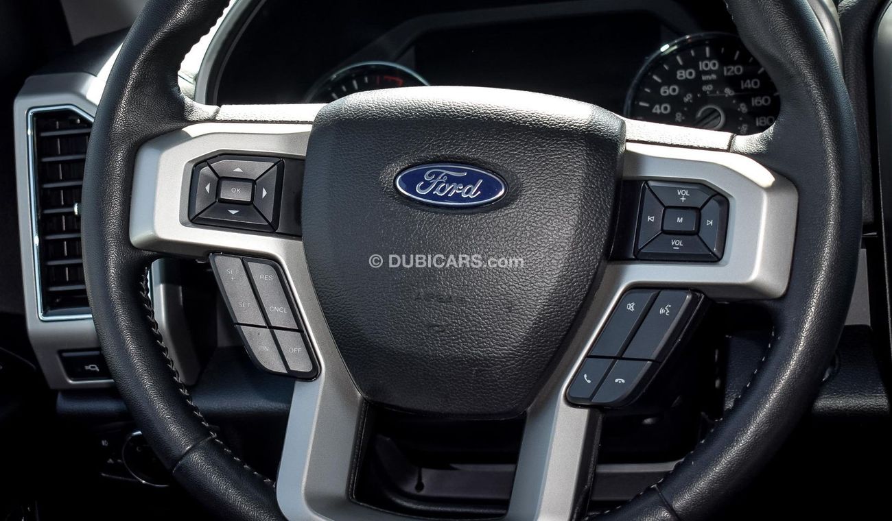 Ford F 150 LARIAT 4 Door, 8 Cylinders