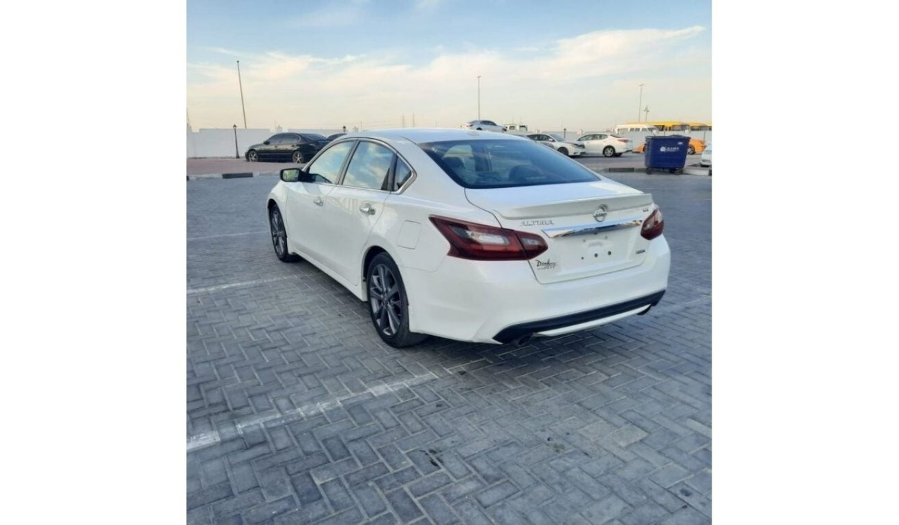 Nissan Altima 2018 NISSAN ALTIMA SR