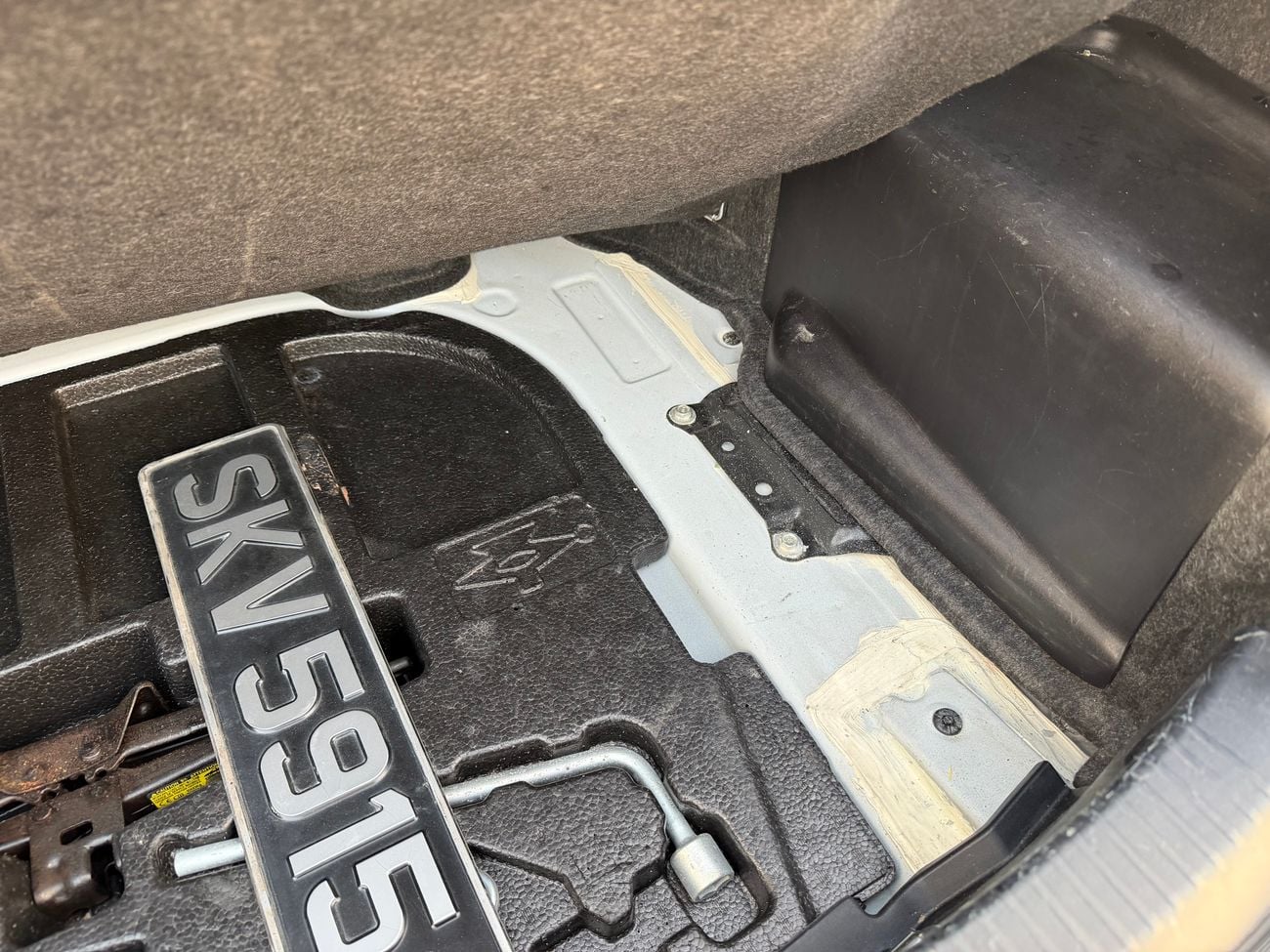 لكزس ES300h Hybrid 2.5L