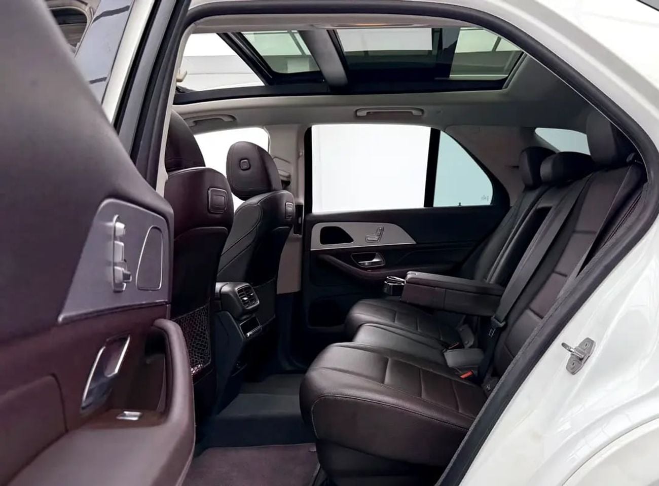 Mercedes Benz GLE450 GLE 450 4MATIC GCC Specs