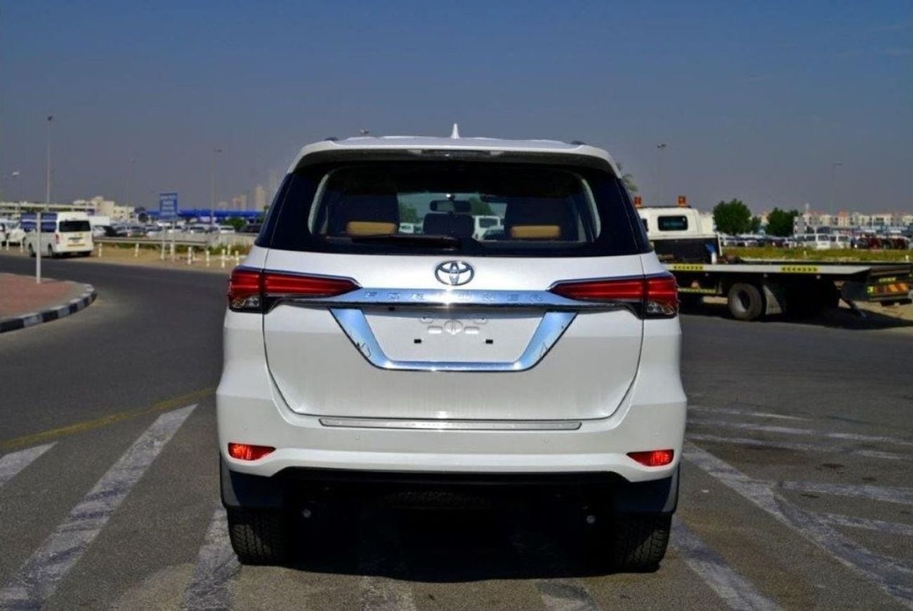 تويوتا فورتونر EXR+ 2.7L 4WD 7 Seater Automatic