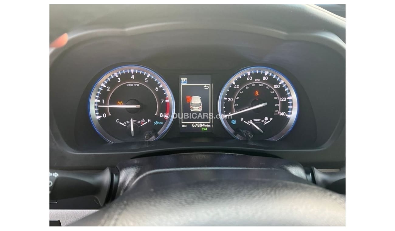 Toyota Highlander *Offer*2019 Toyota Highlander XLE 3.5L V6 Full Option - UAE PASS