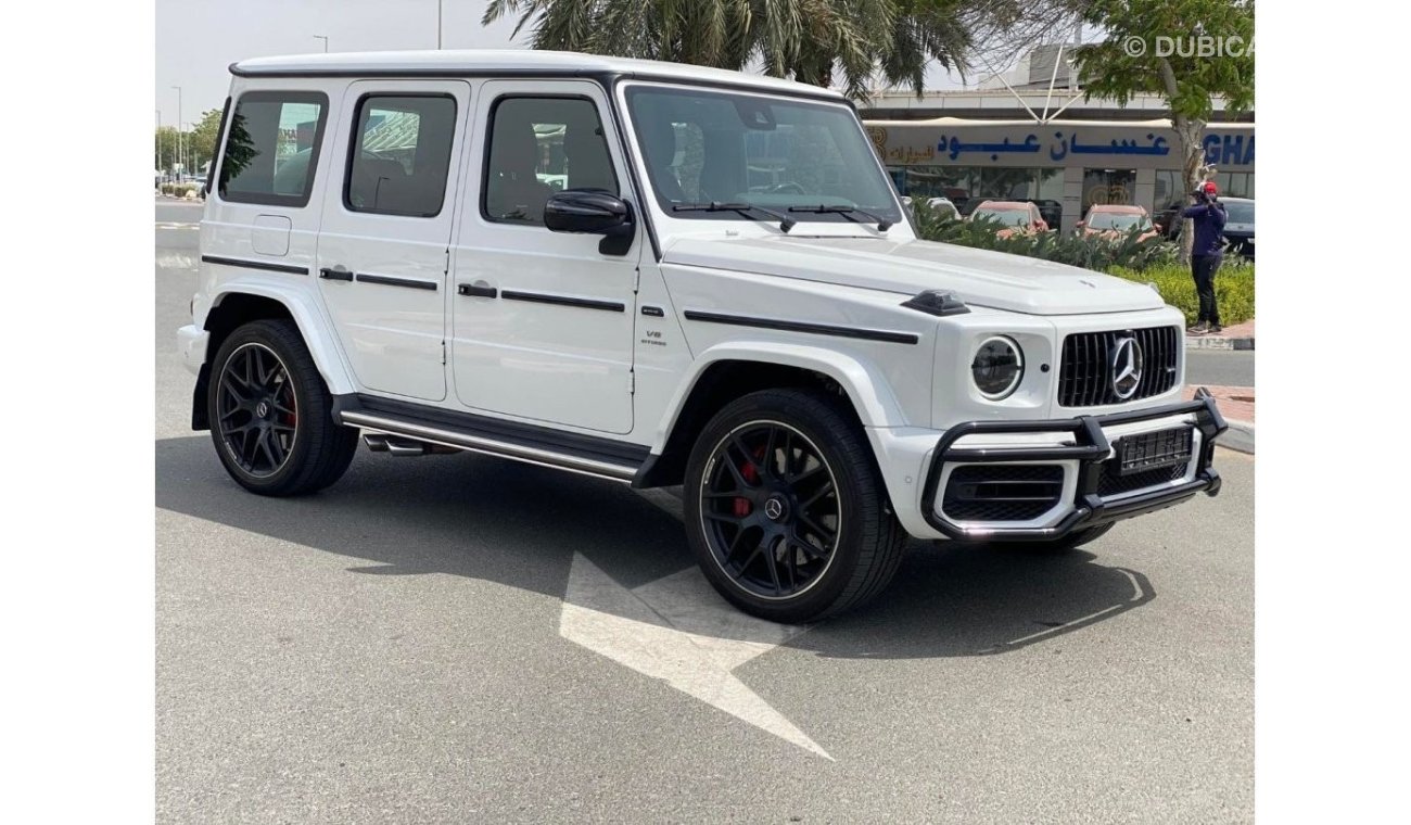 Mercedes-Benz G 63 AMG Premium + **2022**GCC SPEC UNDER WARRANTY AND SERVICE CONTRACT