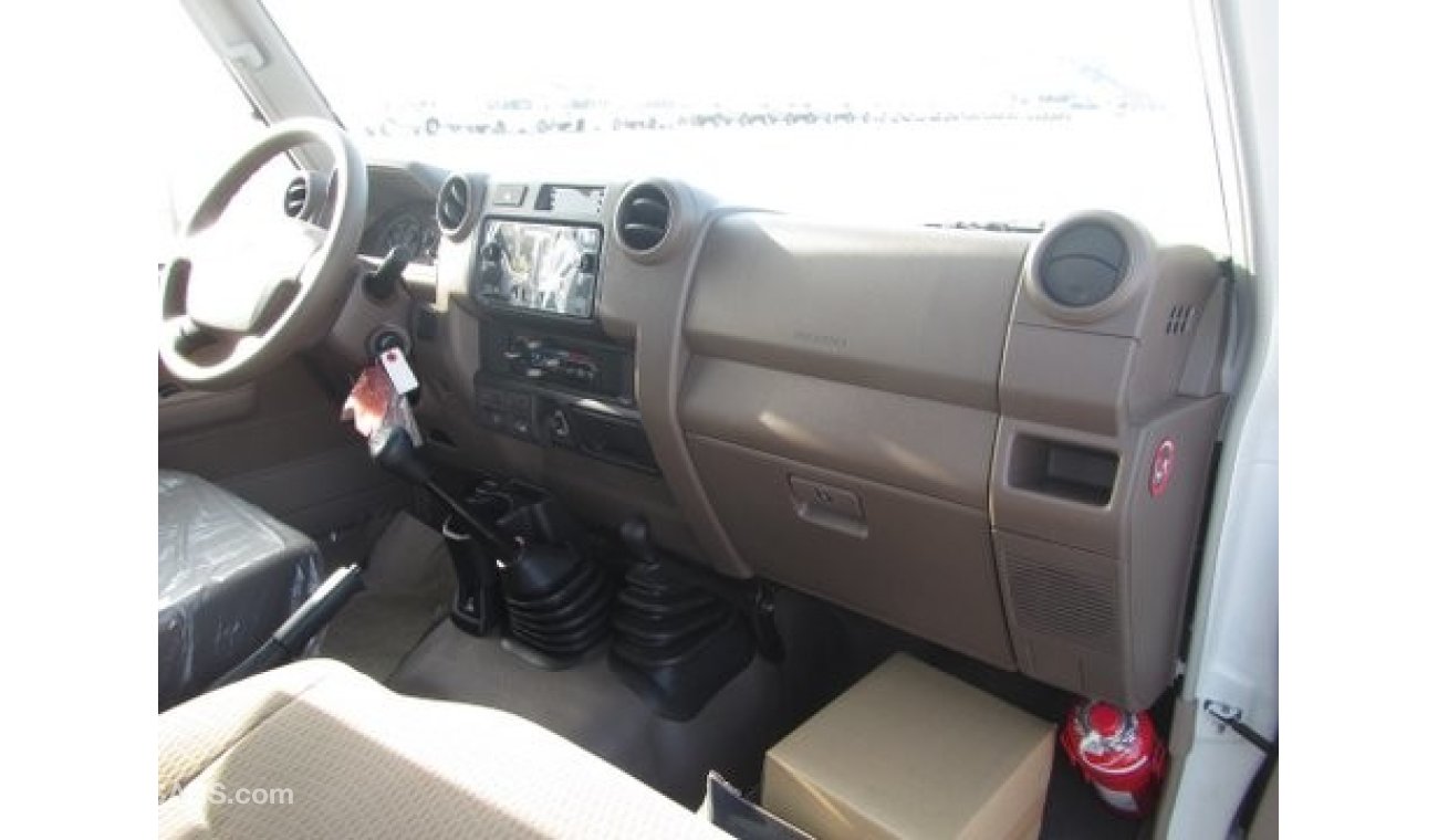 تويوتا لاند كروزر بيك آب VDJ79 4.5L DIESEL SINGLE CABIN NEW