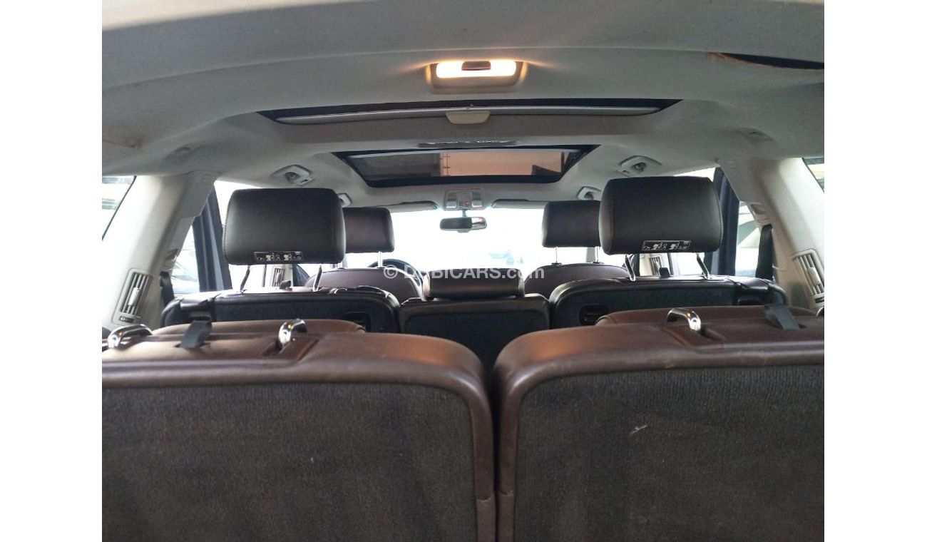 أودي Q7 أودي O7 خليجي2009 رقم  واحد بنارما  حساسات  كاشافات جلد ومثبت  سرعه لاتحتاج الي مصاريف