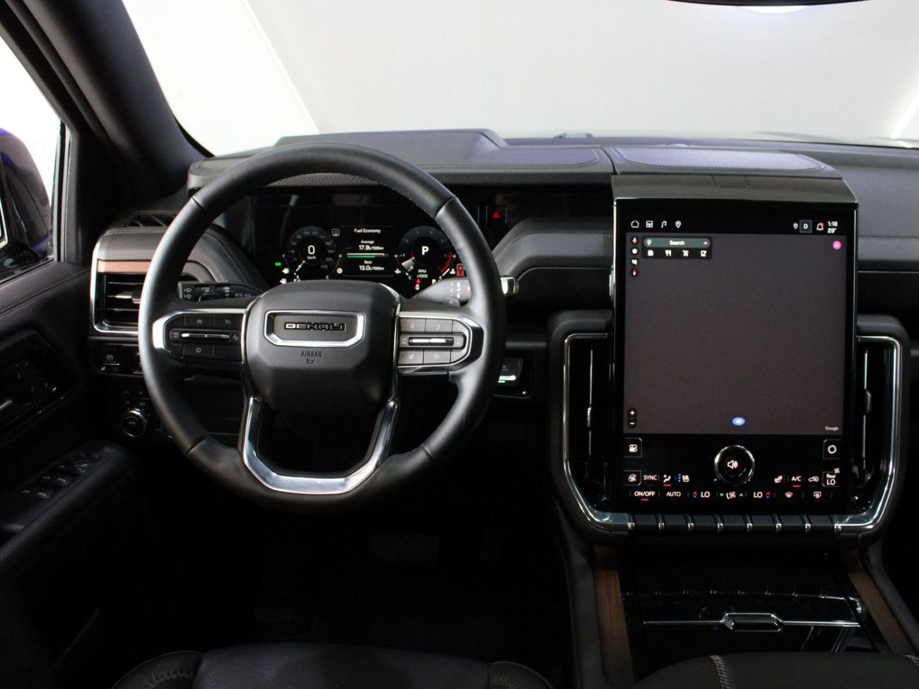 جي أم سي يوكون 6.2 V8 Denali (AWD)