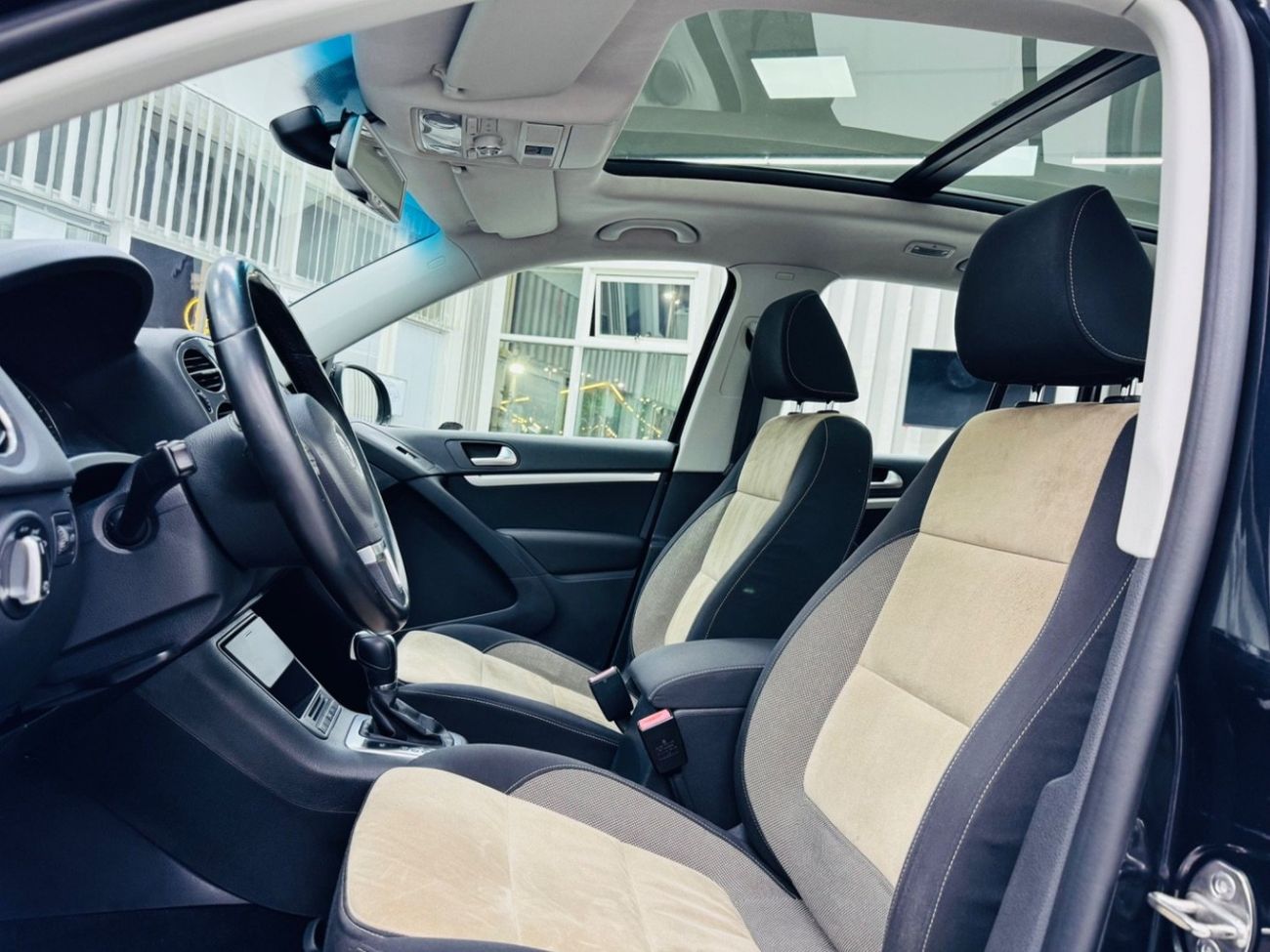 Volkswagen Tiguan SE 2.0L