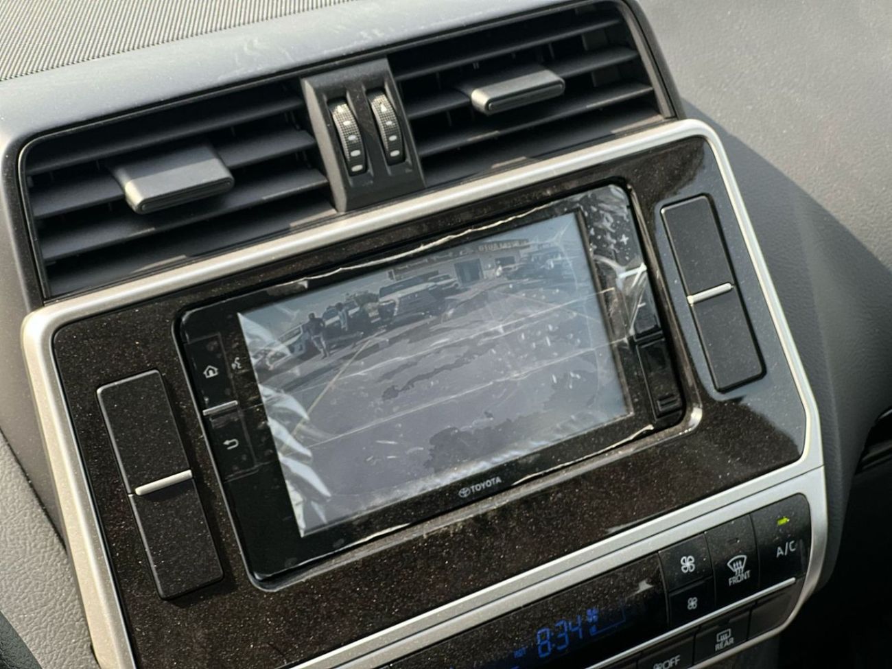 تويوتا برادو TX 2.7L TOYOTA PRADO 250 TX 2.7P AT  2023