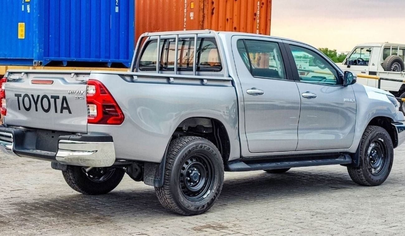 تويوتا هيلوكس HILUX 2.4L MT DIESEL