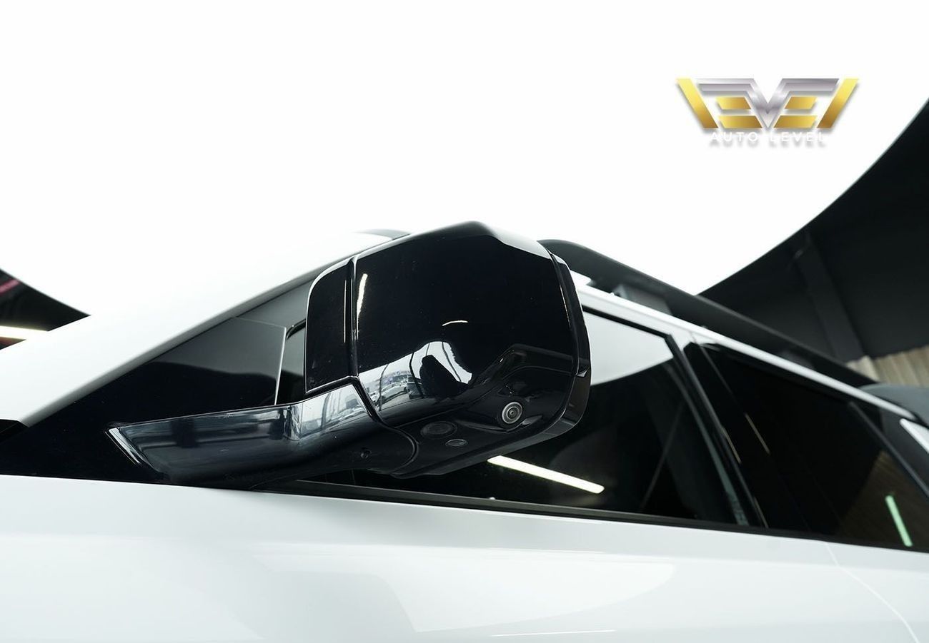 لاند روفر ديفندر 110 HSE P400 3.0L Land Rover Defender 110 2022 - 7 Years warranty + 7 Years Service Contract