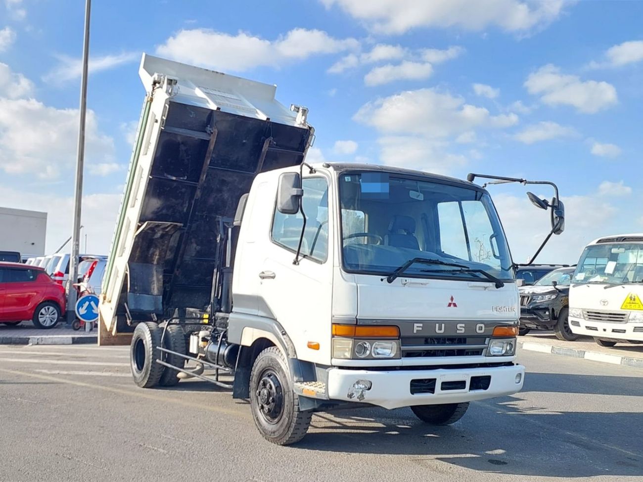 ميتسوبيشي فايتر MITSUBISHI FIGHTER 6D17 TRUCK RHD 1995 MODEL 8.2 L DIESEL MANUAL(PM21127)