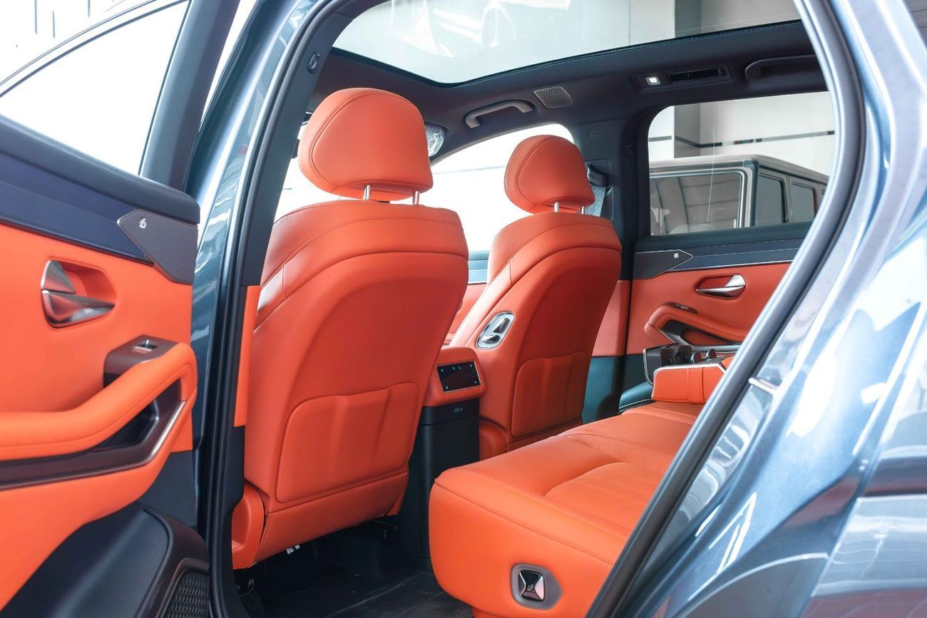 بي واي دي تانغ ل EV RWD