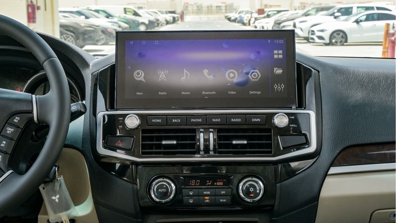 ميتسوبيشي باجيرو GLS 3.6