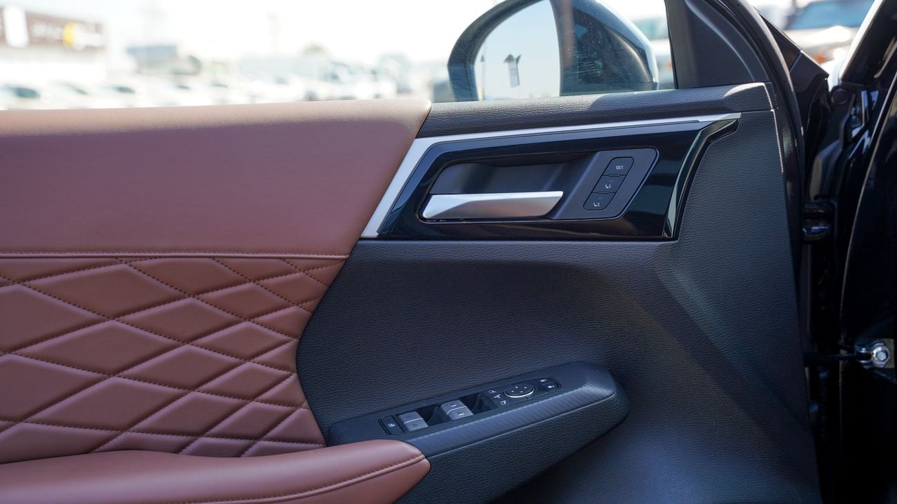 ميتسوبيشي آوتلاندر