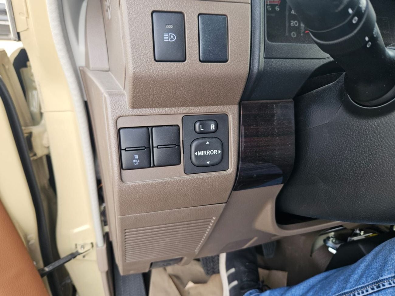 Toyota Land Cruiser Pick Up 2025 TOYOTA LC79 PICK UP 4WD DSL