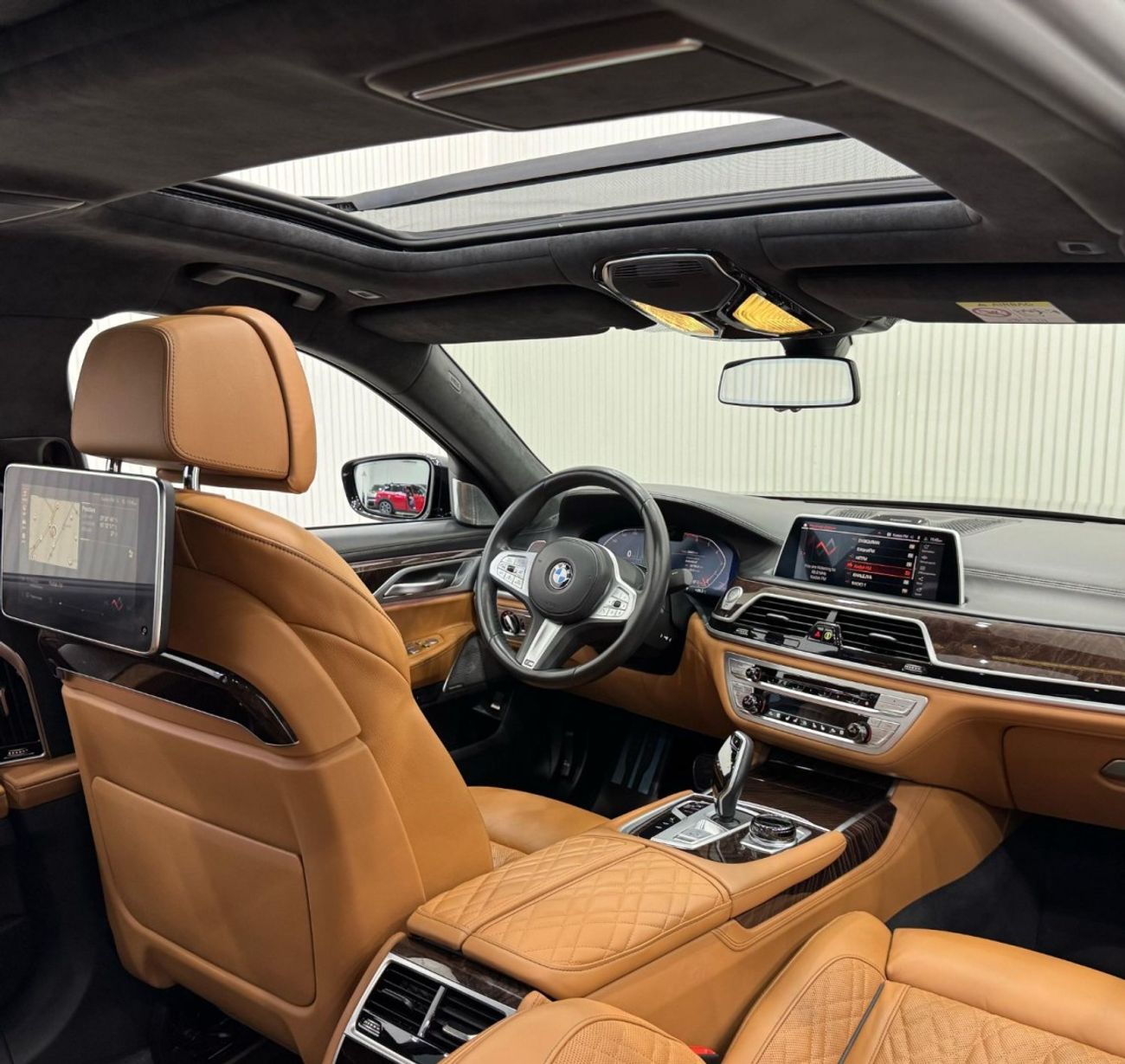 BMW 750Li M Sport 4.4L (523 HP) 2021 BMW 750Li xDrive M-Sport, 2026 BMW Warranty + Service Pack, Fully Loaded,