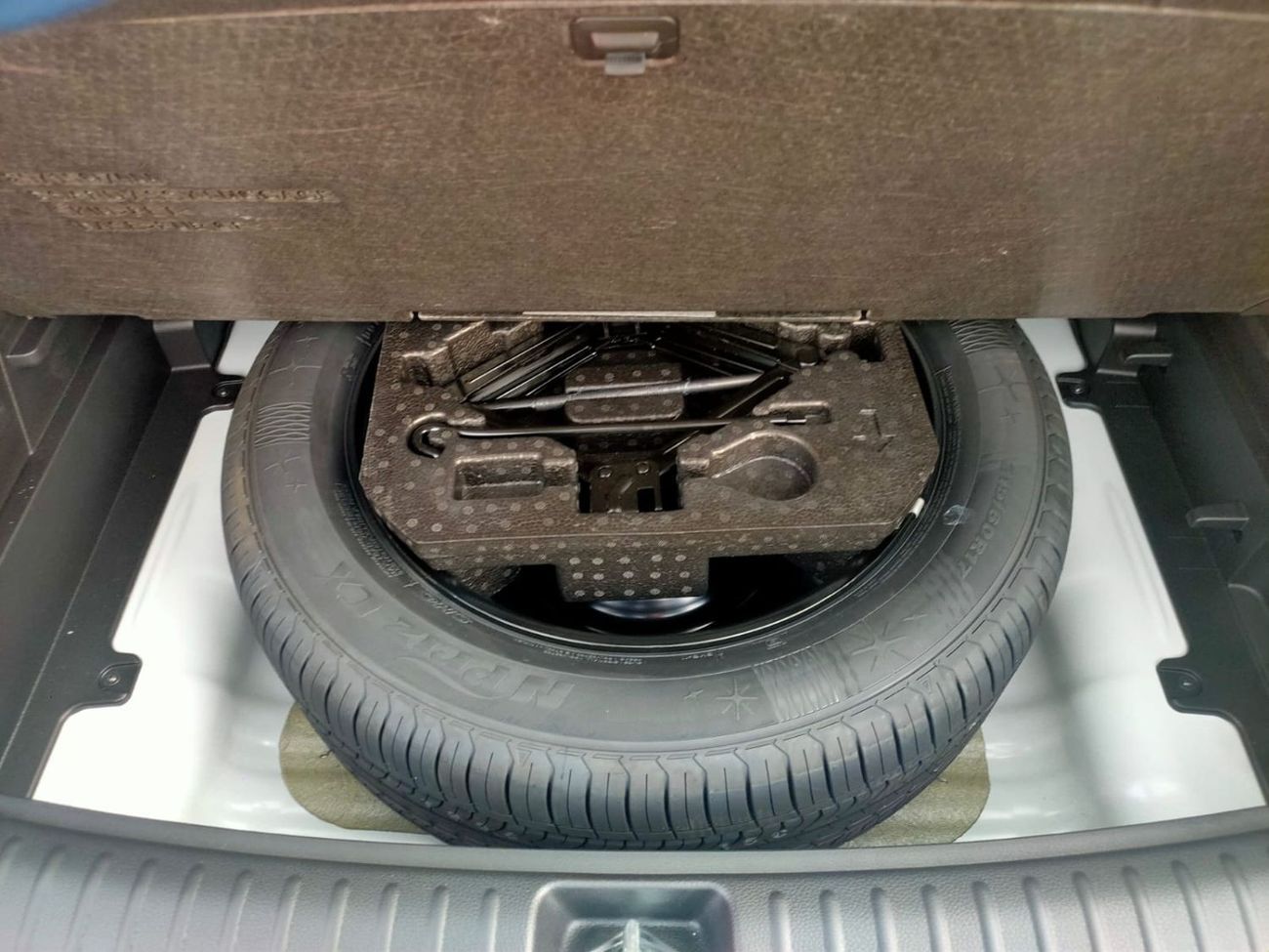 Kia Seltos KIA Seltos 1.5L 2WD CVT Petrol Luxury-2024/Comfort