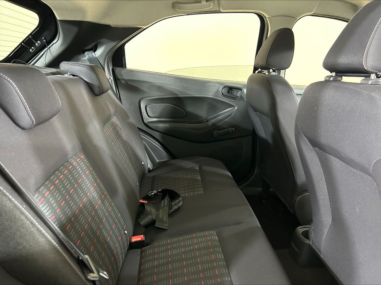 فورد فيجو FG2120 FIGO 5DR AMBIENTE CLTH AT