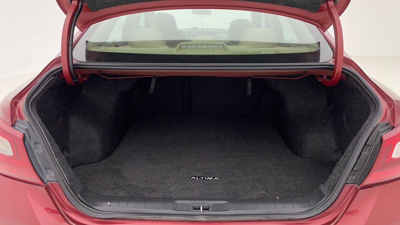 نيسان ألتيما SV 2.5 | بدون دفعة مقدمة | اختبار قيادة مجاني للمنزل