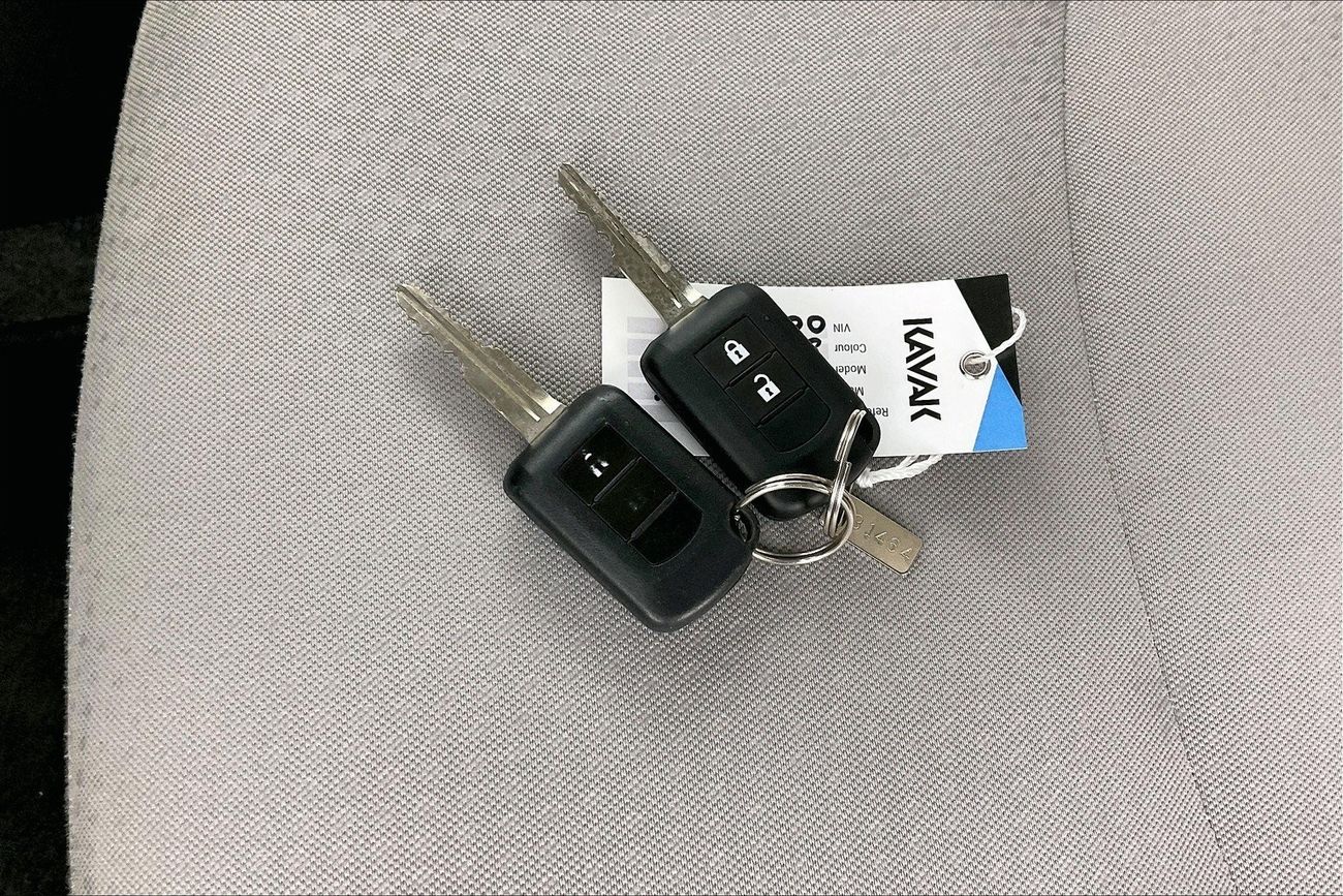 Mitsubishi Outlander GLX Midline | 1 year free warranty | 0 Down Payment