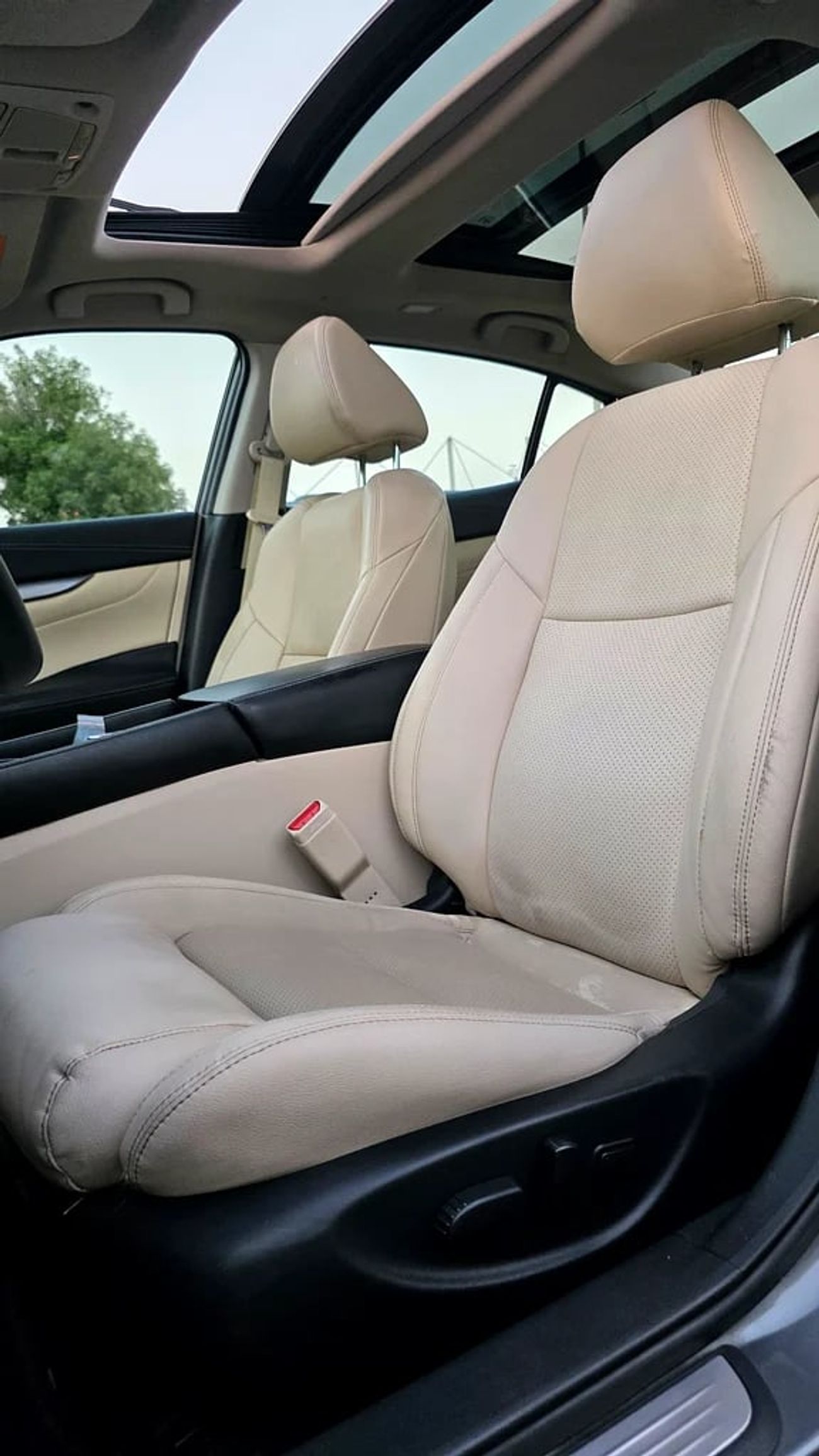 Nissan Maxima full option| GCC