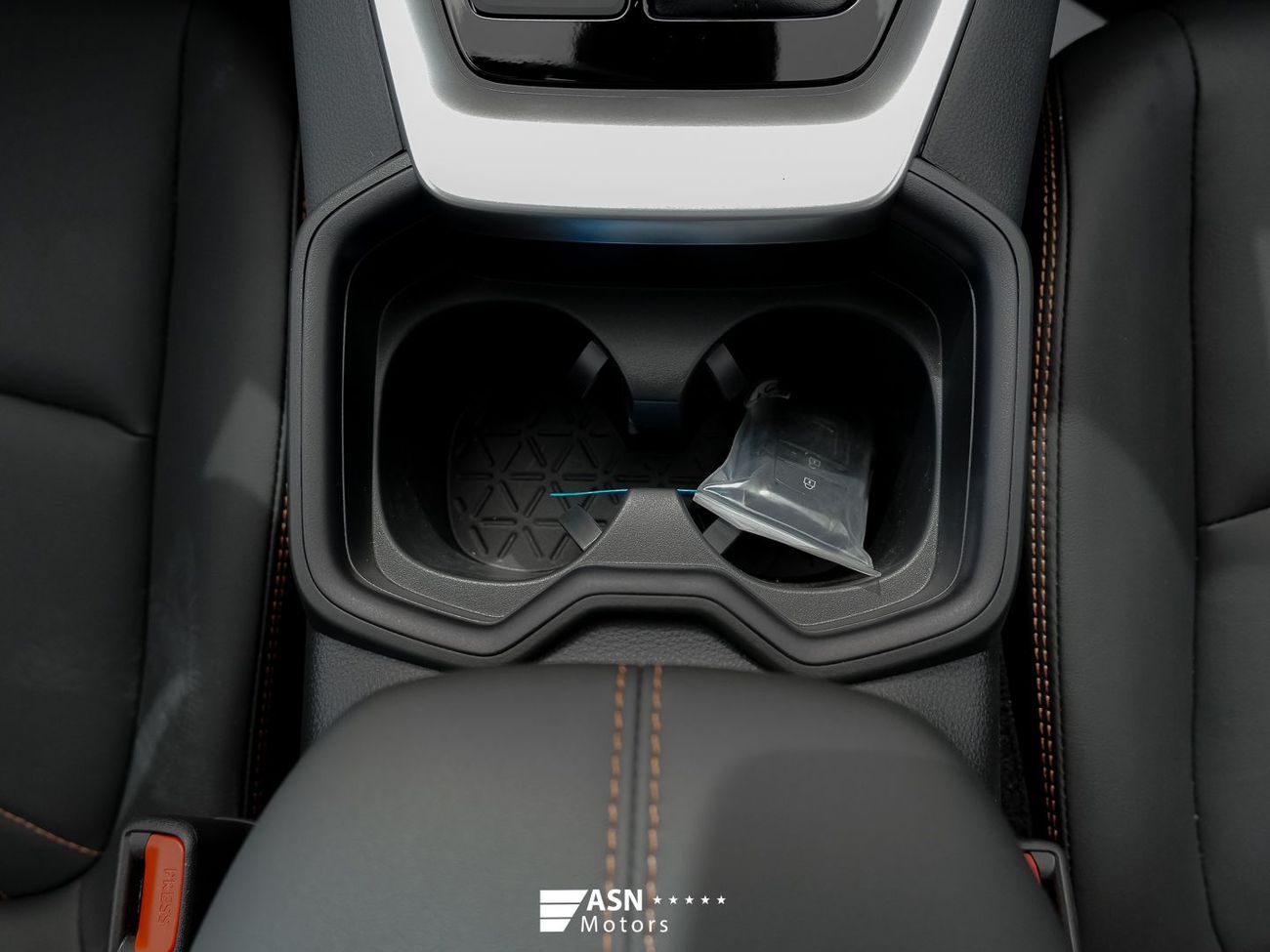 Toyota RAV4 2.5L Hybrid E-CVT AWD Elite Plus Edition 2025 (Export Price)