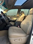 تويوتا لاند كروزر VXR V8