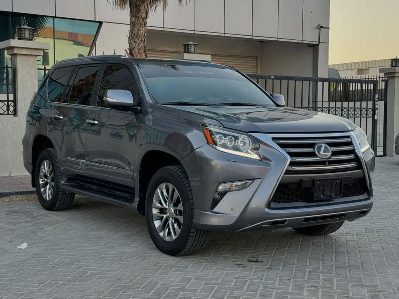 لكزس GX 460 بلاتينوم لكزس GX460 خليجي 2016