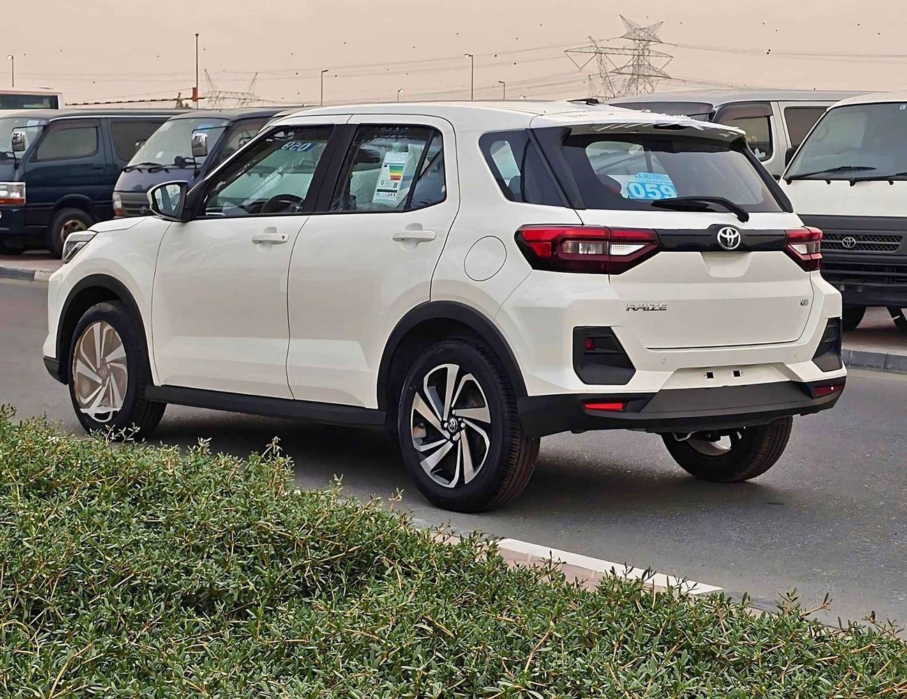 تويوتا ريز G TURBO / 1.0L Petrol, Alloy Rims, DVD, 2023 MY/ CODE#68041