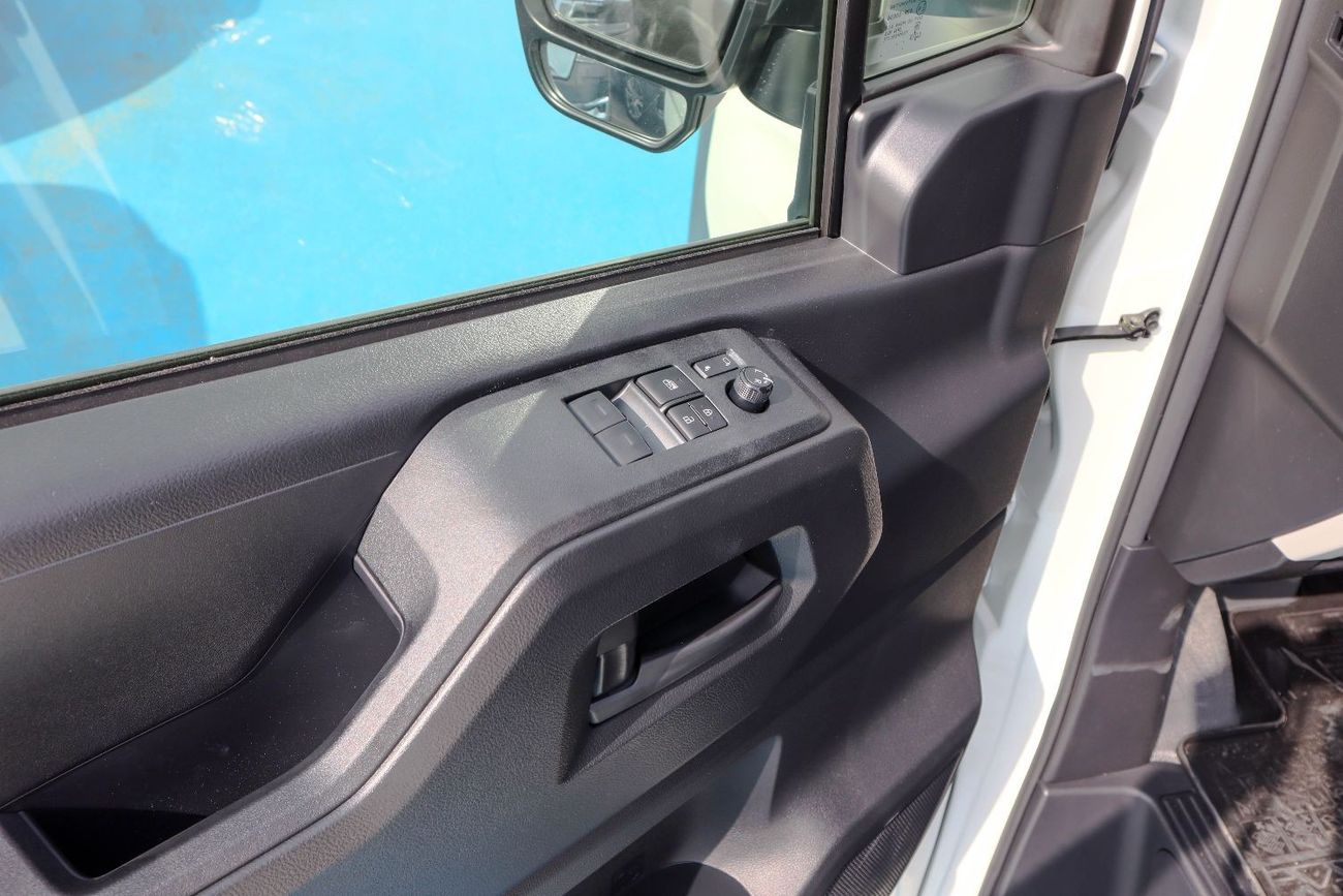 Toyota Hiace toyota hiace 2024 Automatic Patrol Passenger