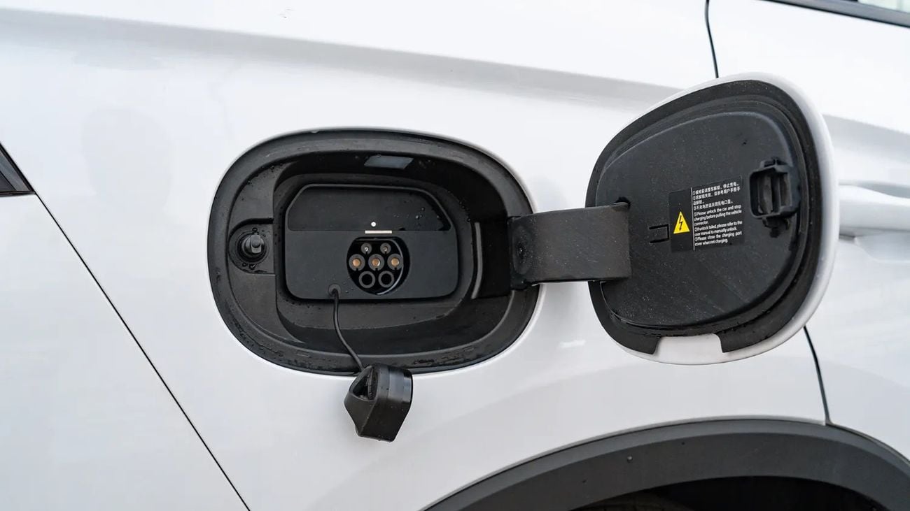 بي واي دي سونغ برو 2025 | BYD SONG PRO DMI SMART DRIVE 75KM LEADING