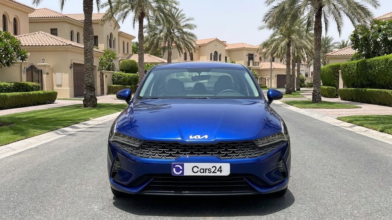 كيا K5 LX كارس24 هي سوق ضخم للسيارات المستعملة موثوق ومضمون ٪كارس24 هي سوق ضخم للسيارات المستعملة موثوق ومضمون