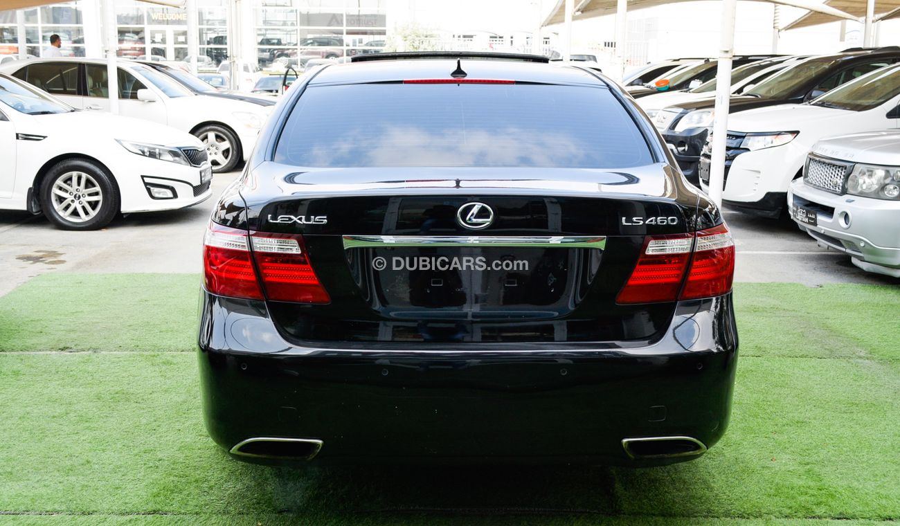 Lexus LS460 Imported 2008 black color inside beige number one leather hatch in excellent condition